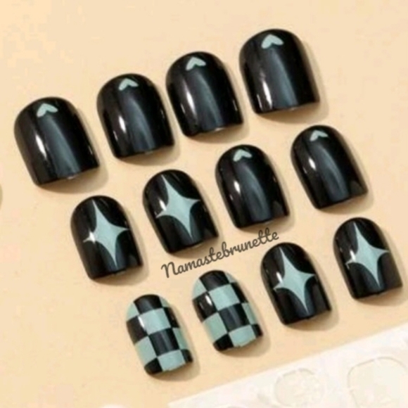 2/$16 Black Hearts Press On Nails - Picture 5 of 15